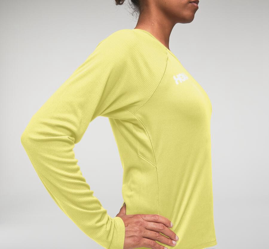 Hoka One One Top Kadın Sarı - Performance Long Sleeve - KB9256301